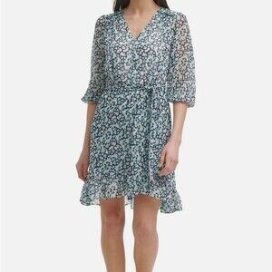 Women’s Karl Lagerfeld Paris chiffon floral shift 3/4 sleeved mini dress bunch